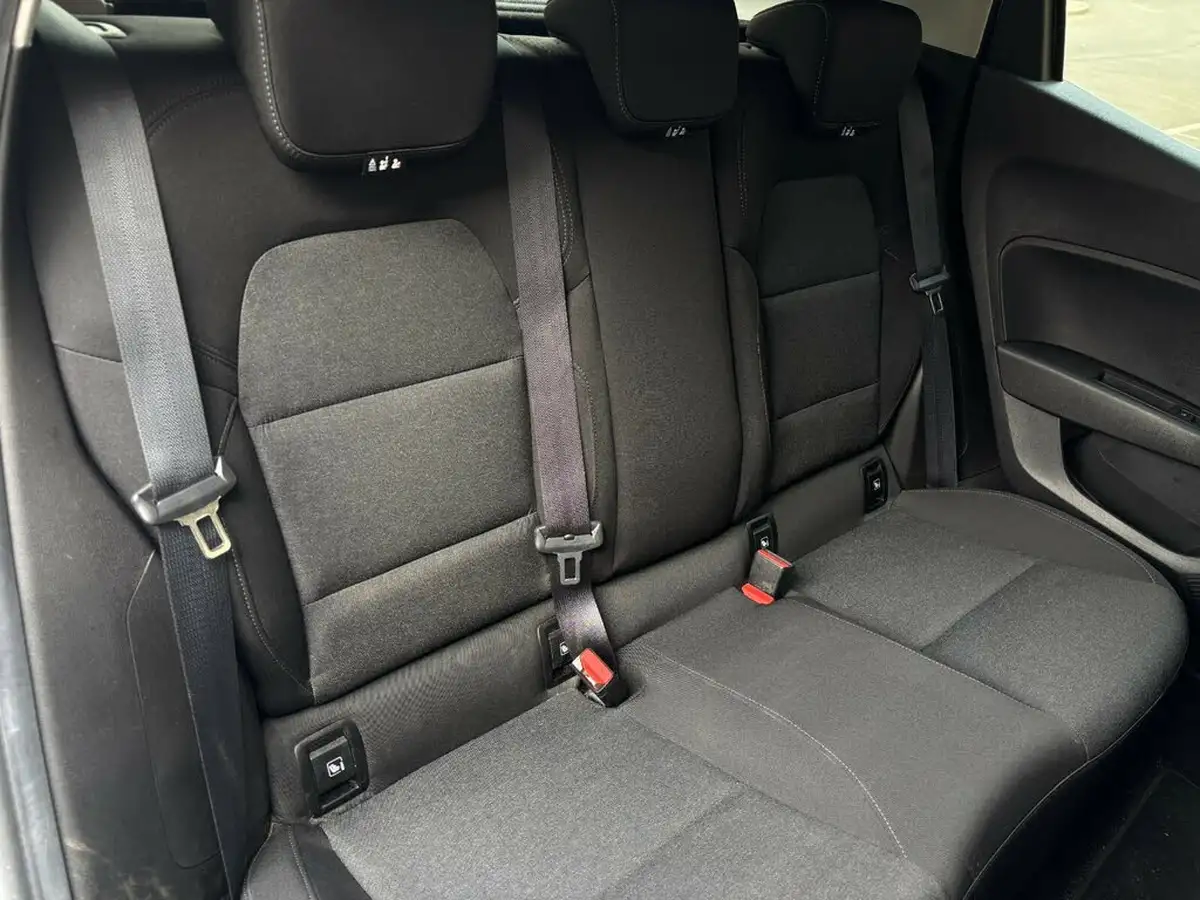 2021-renault-clio-10-tce-iconic-90ps-big-14