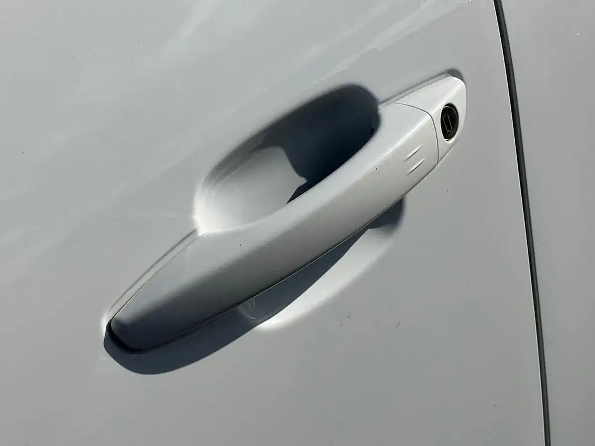 2022-citroen-c5-aircross-12-puretech-shine-ss-eat8-big-9