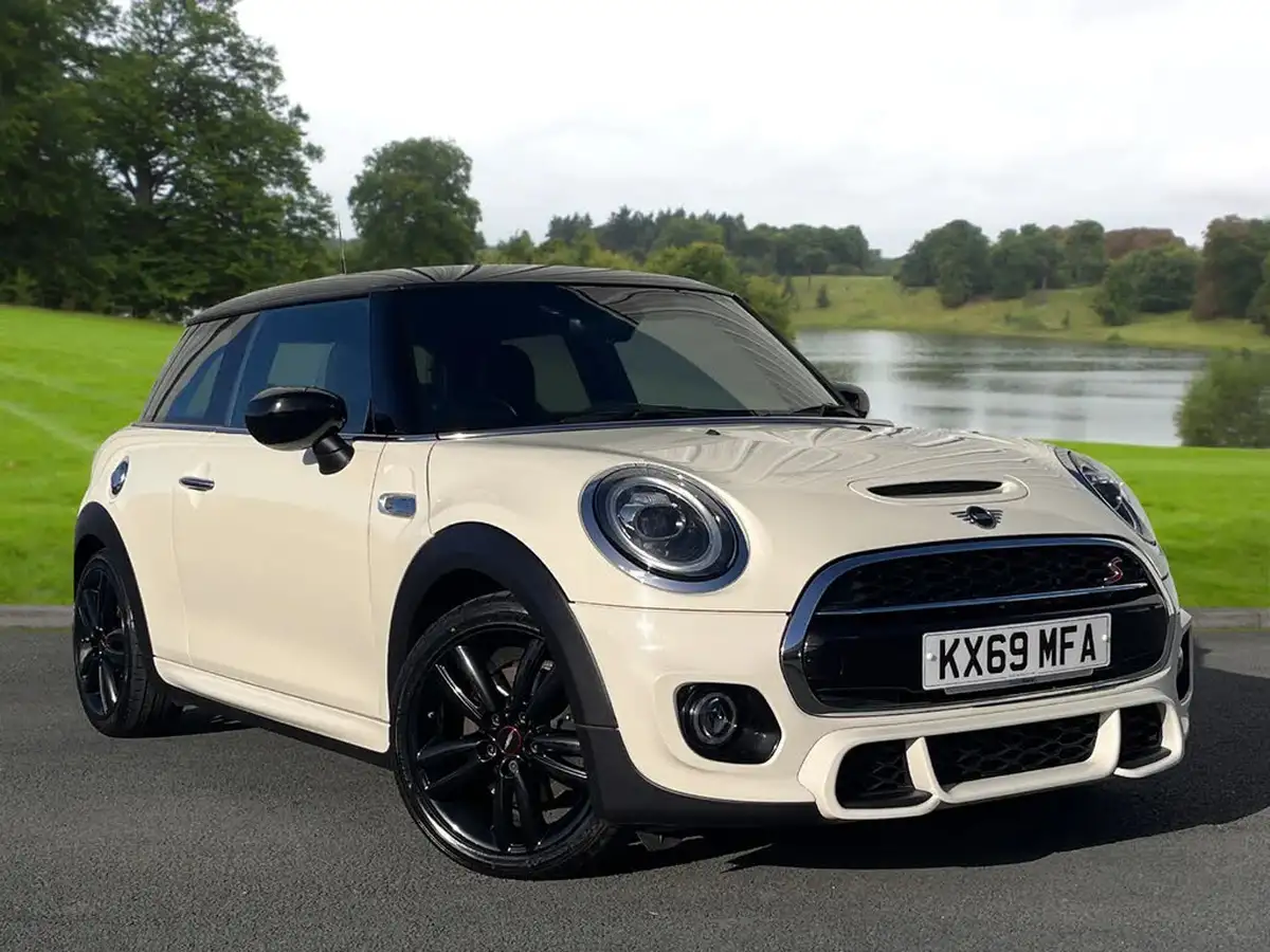 2019-mini-cooper-20-cooper-s-sport-189bhp-hatchback-3d-big-0