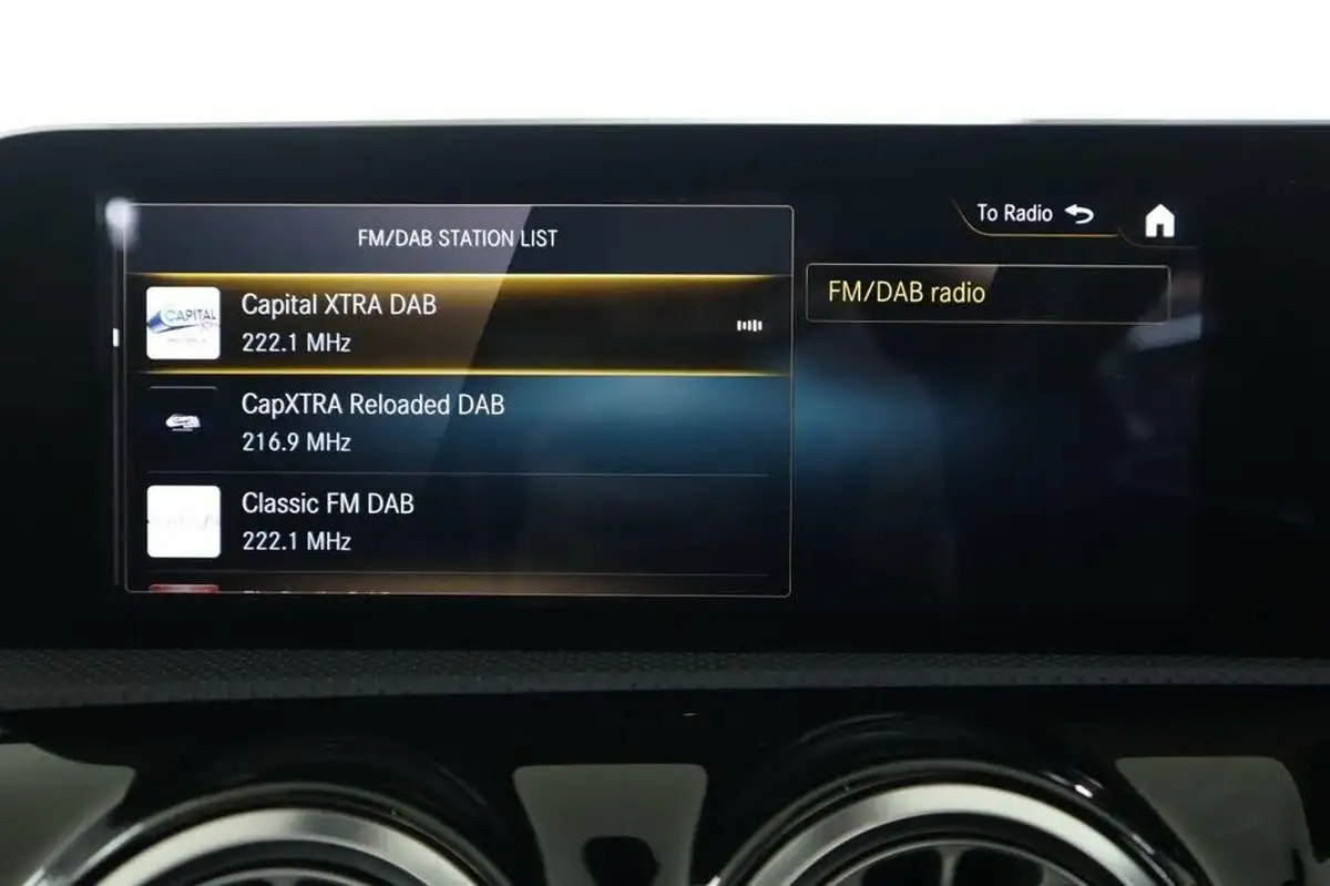 2019-mercedes-benz-a-class-20-a35-amg-premium-plus-hatchback-5d-big-45
