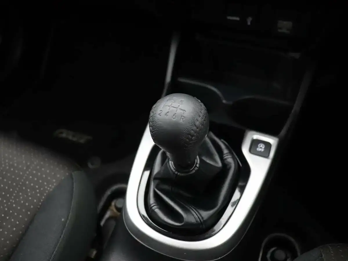 2017-honda-jazz-13-i-vtec-ex-navi-big-44