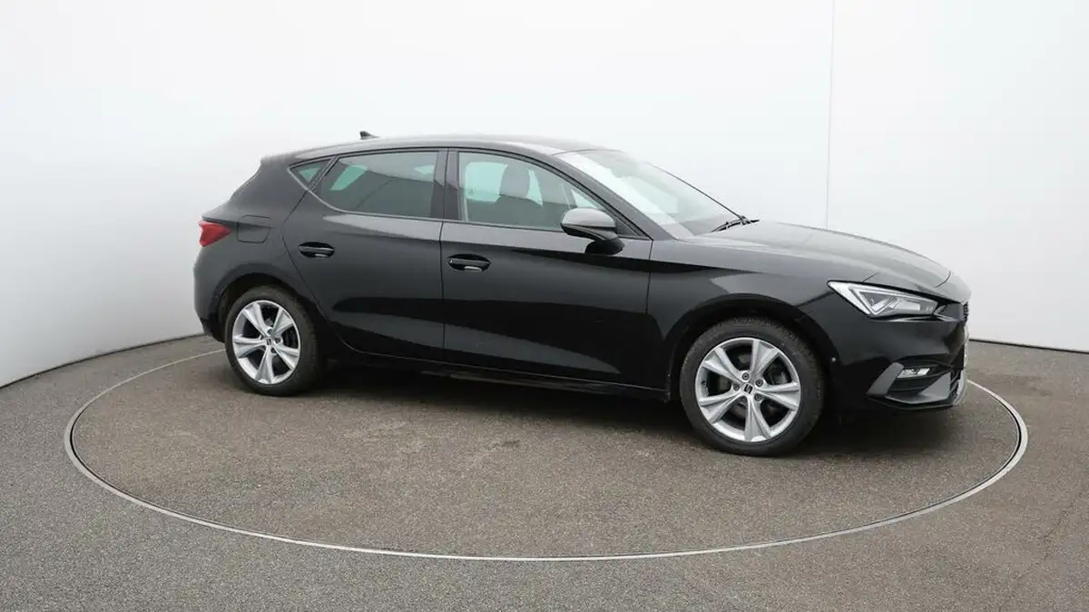 2020-seat-leon-14-e-hybrid-fr-hatchback-big-46