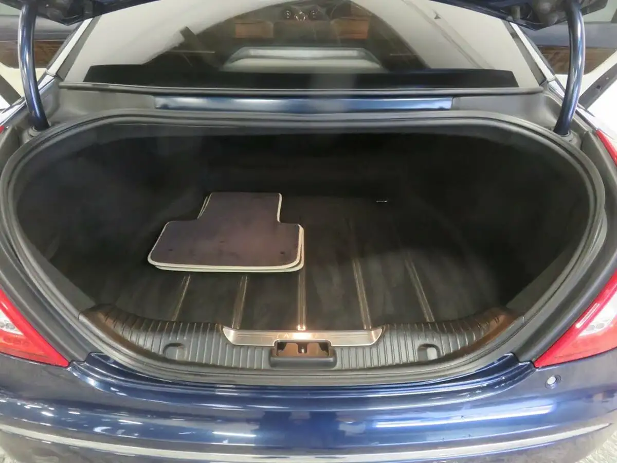2012-jaguar-xj-series-30td-xj-portfolio-lwb-big-25