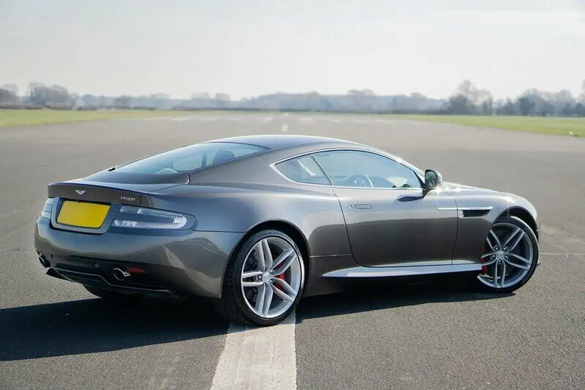 2012-aston-martin-virage-60-big-1