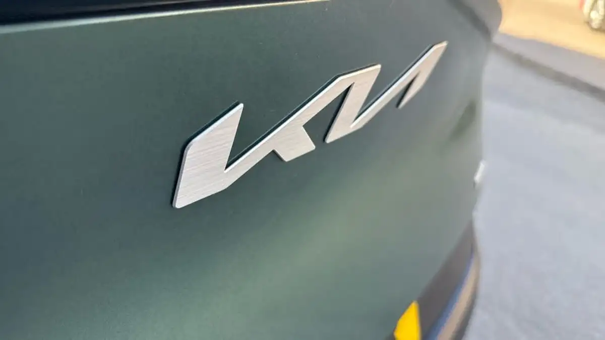 2023-kia-sportage-16-t-gdi-3-226bhp-hev-auto-big-26