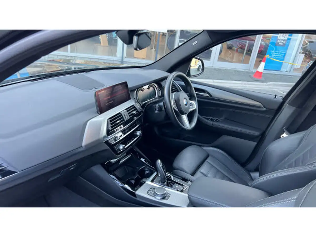 2019-bmw-x3-big-8
