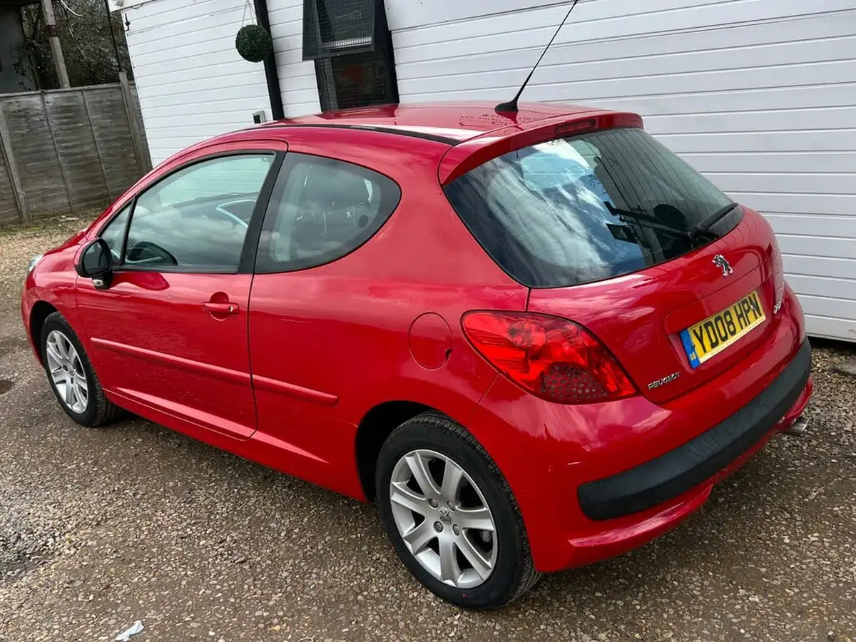 2008-peugeot-207-16-sport-16v-120-3d-1598cc-big-3
