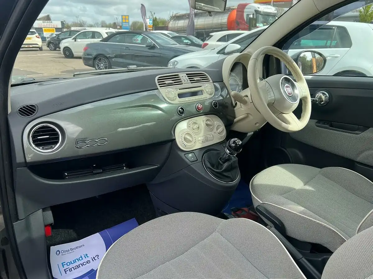 2014-fiat-500-12-lounge-big-10
