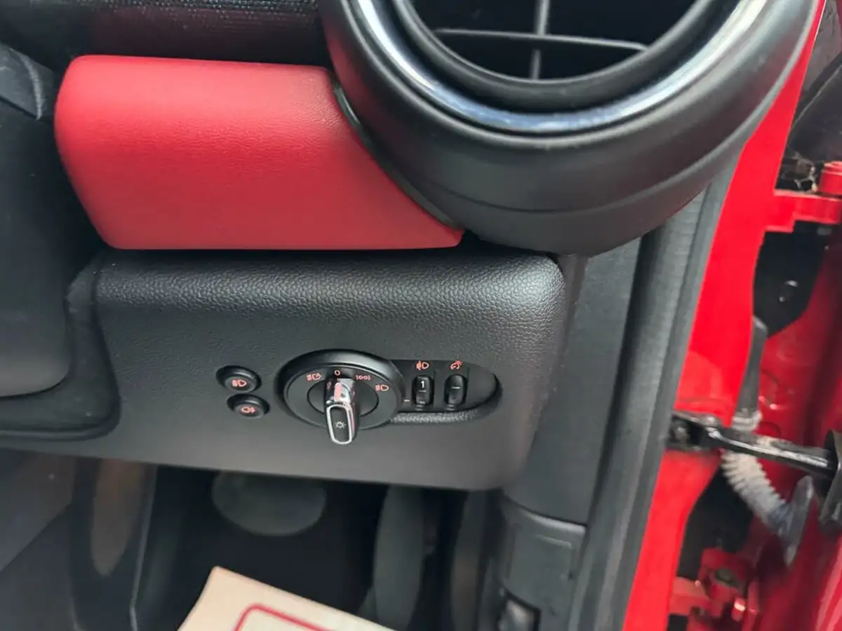 2014-mini-cooper-15td-cooper-d-3d-auto-big-39