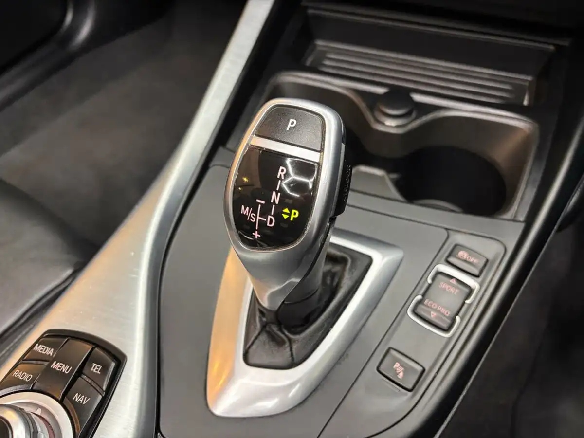 2016-bmw-2-series-20td-220d-m-sport-convertible-2d-auto-big-29