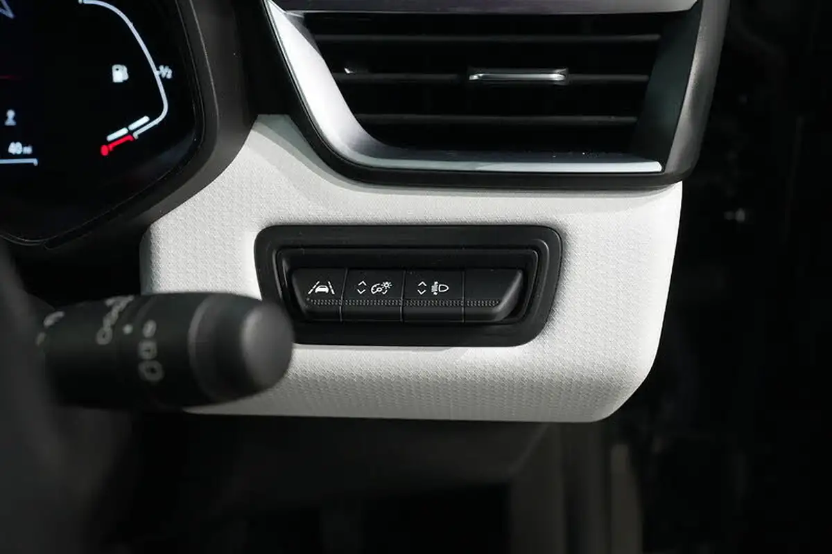 2021-renault-clio-10-tce-s-edition-90ps-big-23