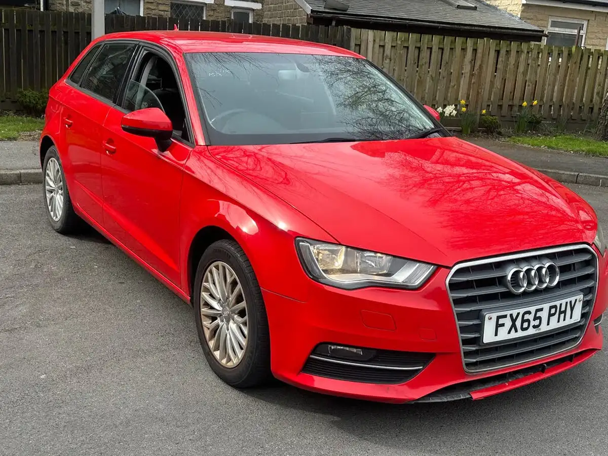 2015-audi-a3-20-tdi-se-technik-sportback-5d-big-1