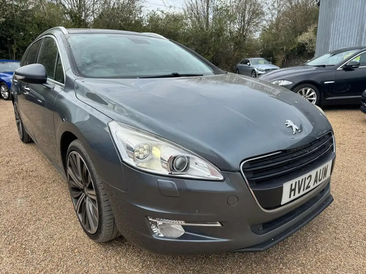 2012-peugeot-508-sw-22td-gt-200bhp-big-0