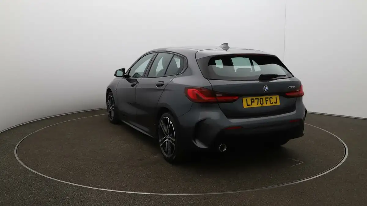 2021-bmw-1-series-15td-116d-m-sport-lcp-dct-big-54