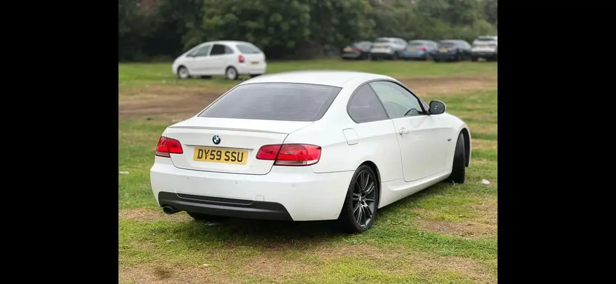 2009-bmw-3-series-20-320i-m-sport-coupe-2d-big-16