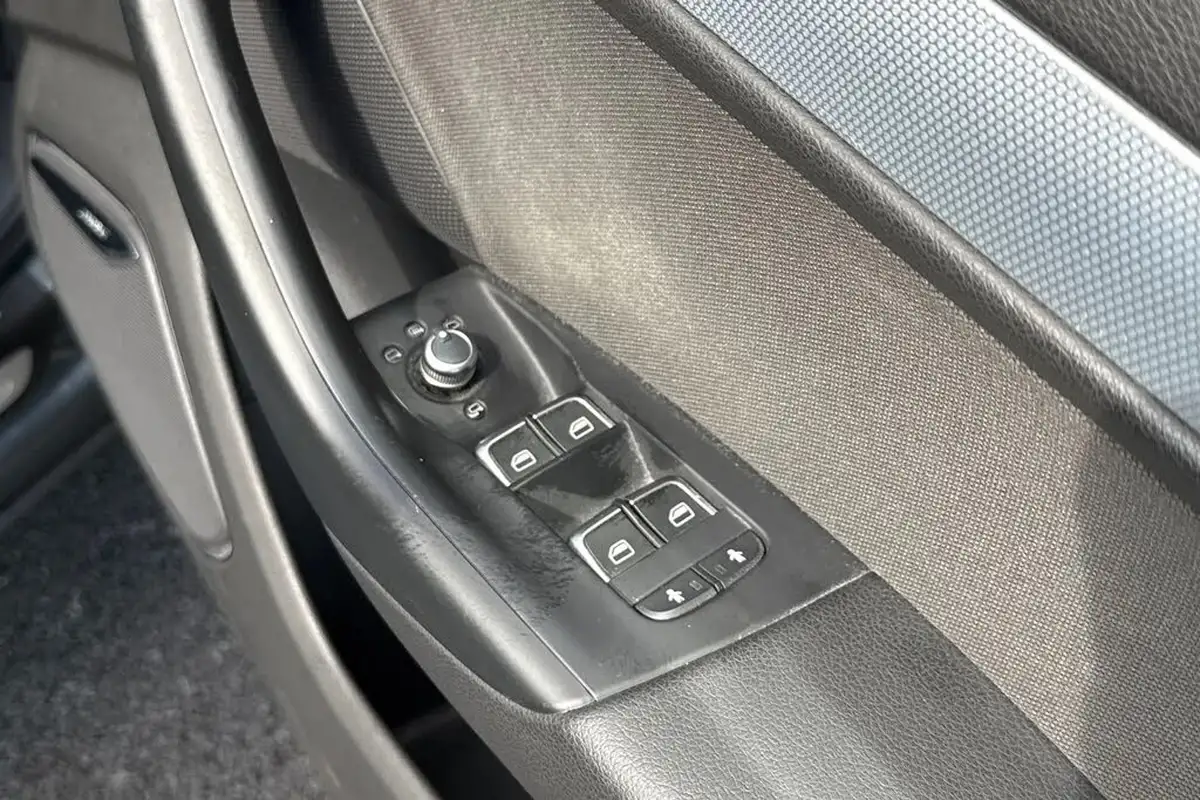 2015-audi-q3-20-tdi-quattro-se-150ps-big-19