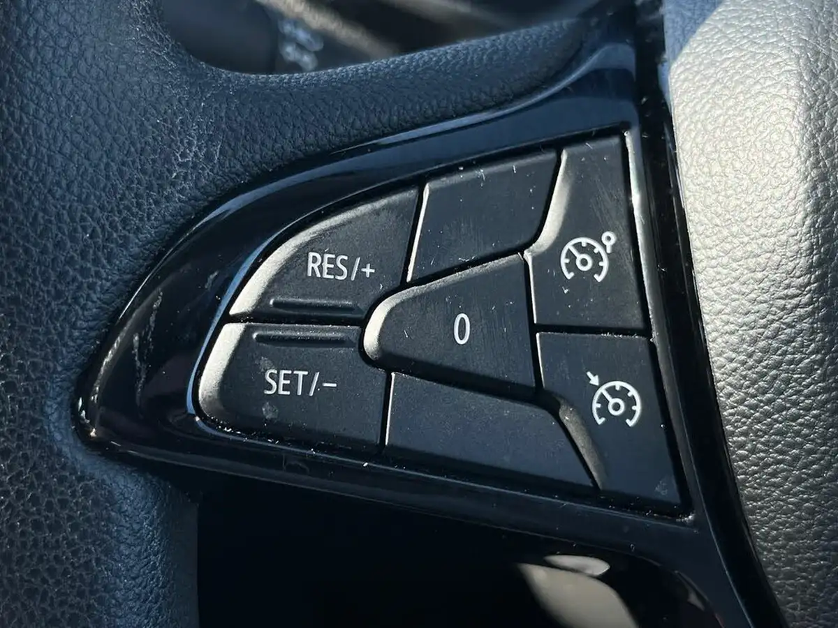 2022-dacia-sandero-10-tce-essential-90bhp-big-17