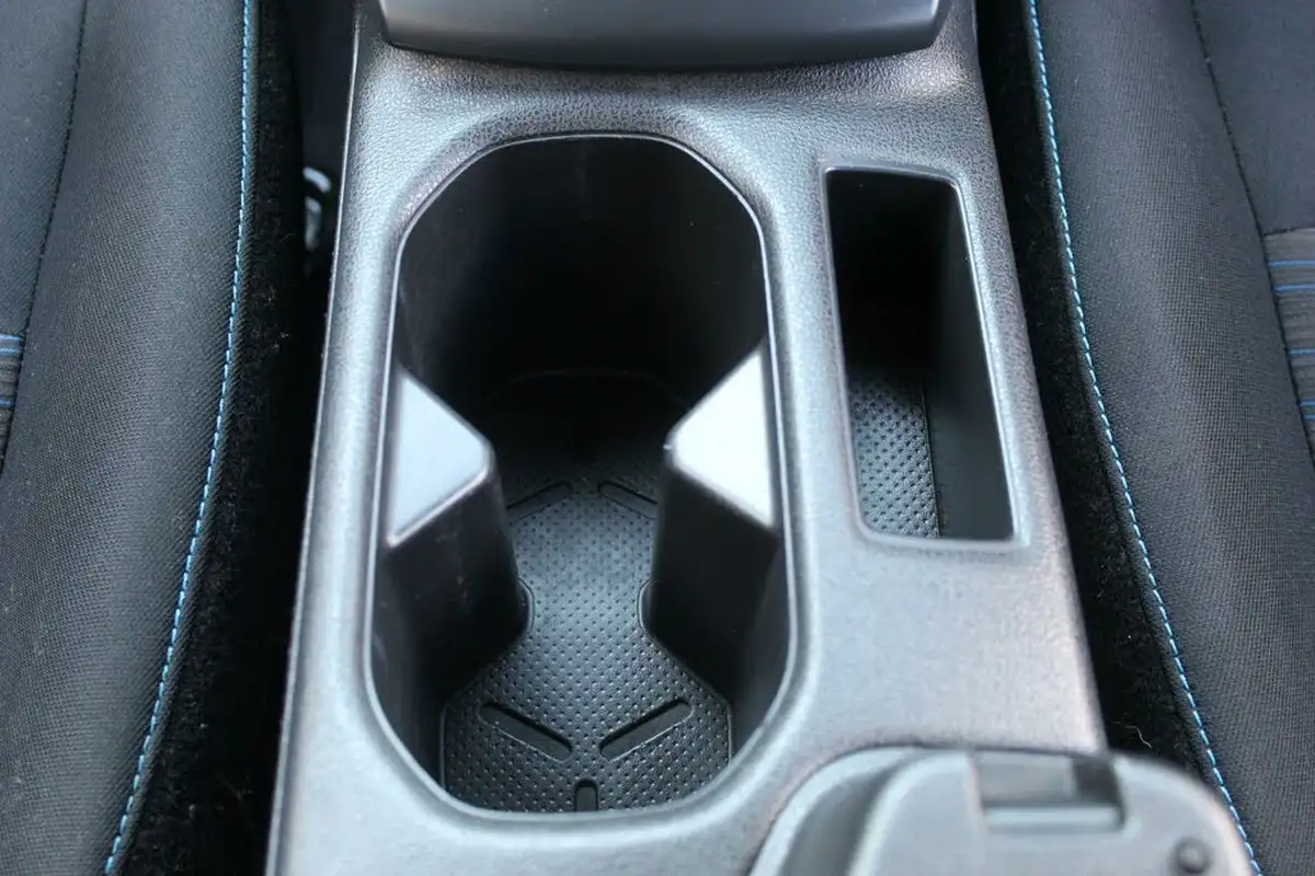 2021-nissan-leaf-e-acenta-big-18