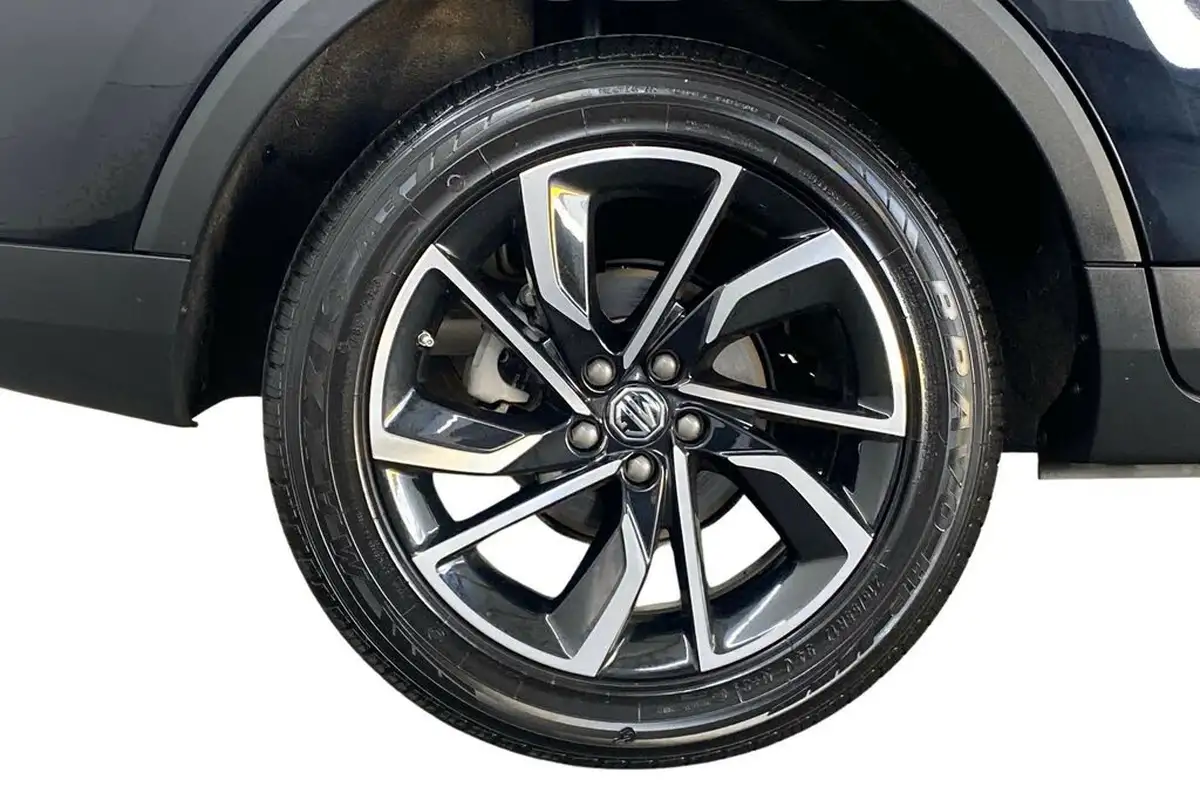 2023-mg-zs-suv-15-vti-tech-exclusive-big-8