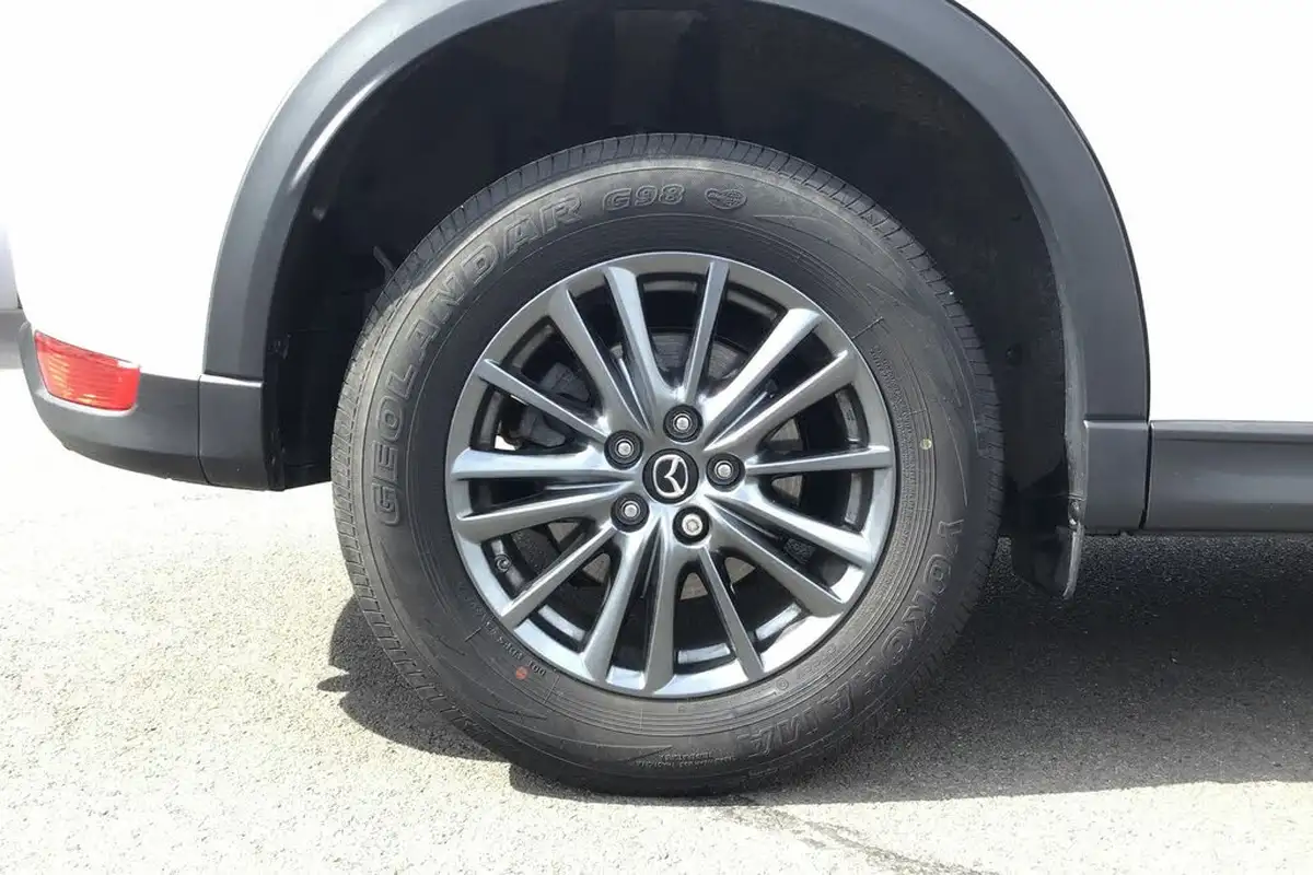 2019-mazda-cx-5-20-se-l-nav-big-8