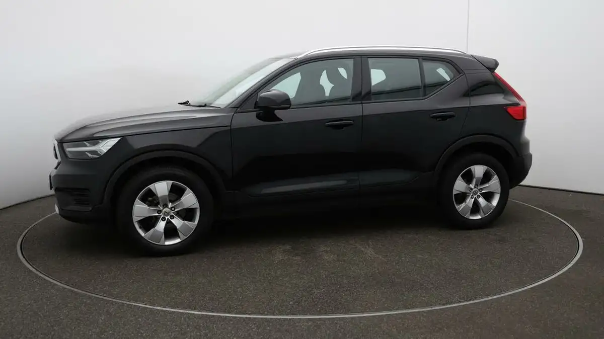 2020-volvo-xc40-20td-d3-momentum-big-58