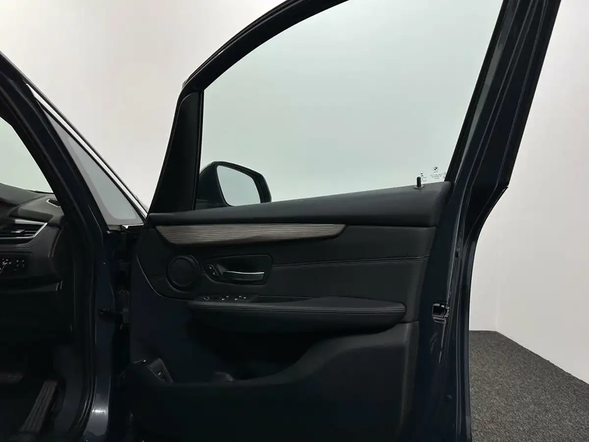 2016-bmw-2-series-15-225xe-phev-luxury-big-32
