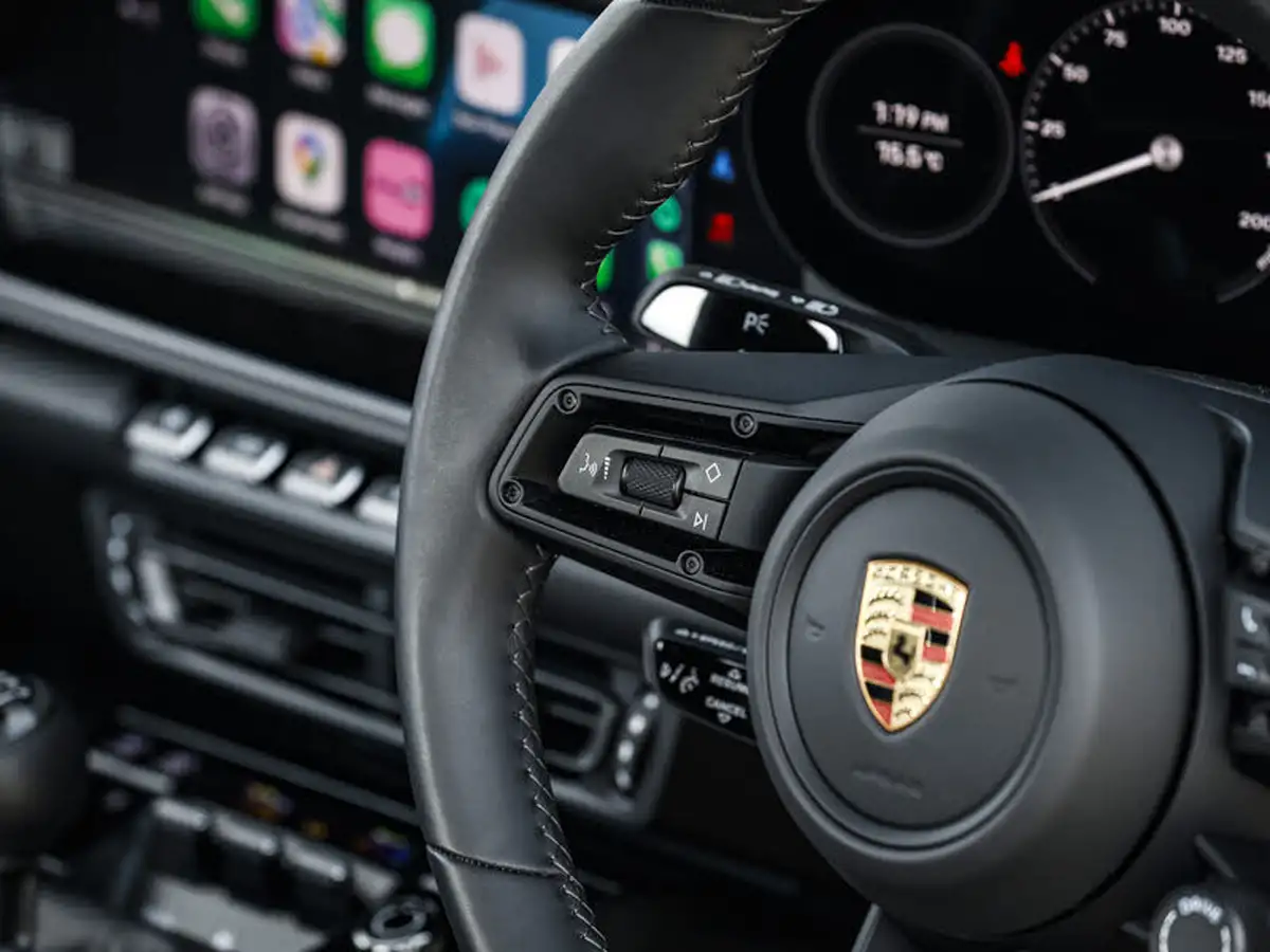2023-porsche-911-30-carrera-t-big-10