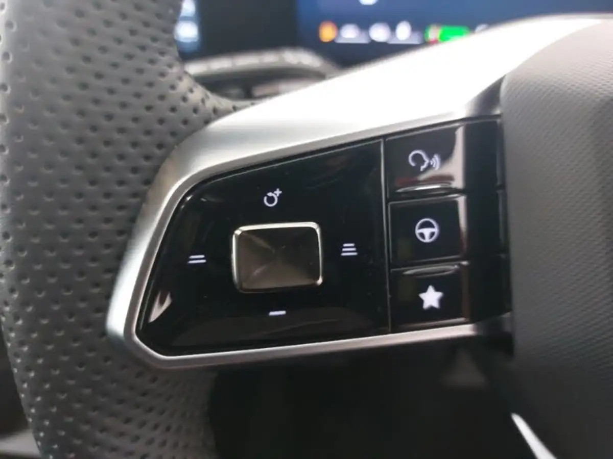 2024-mg-hs-15t-gdi-trophy-273ps-plug-in-hybrid-1496cc-auto-big-11