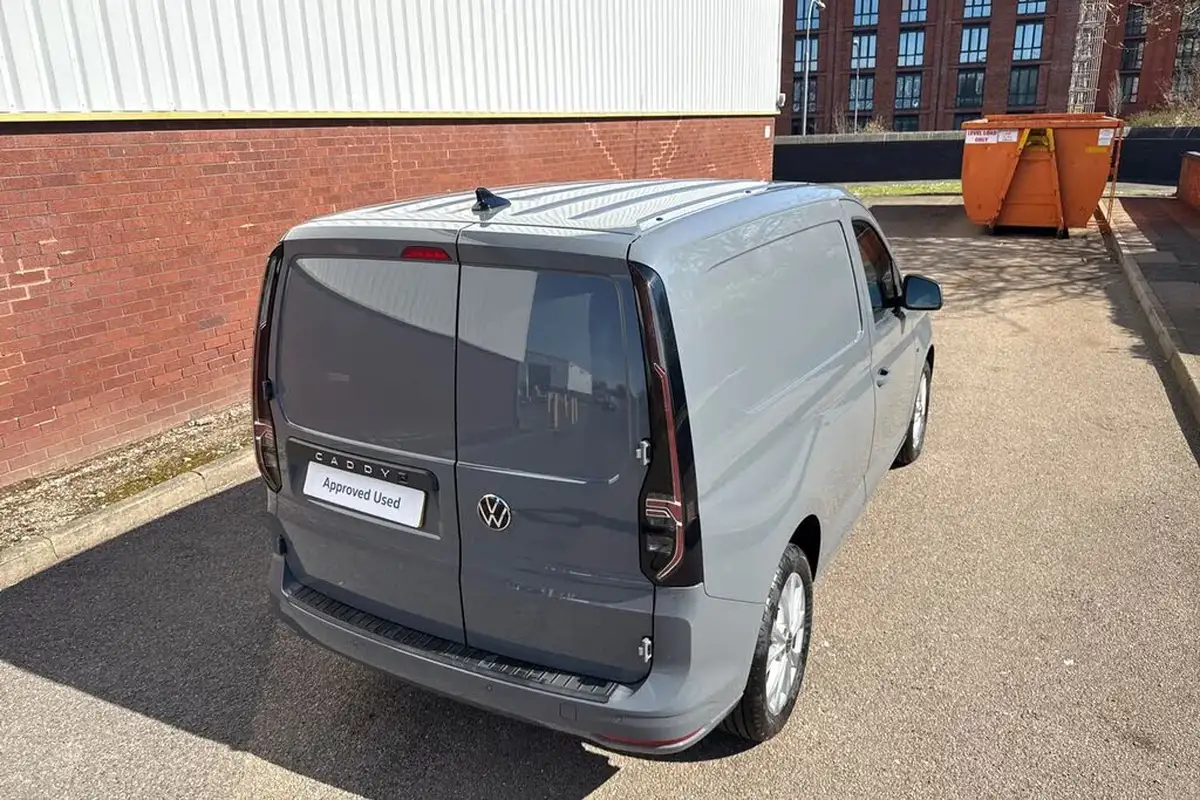 2023-volkswagen-caddy-20tdi-c20-cargo-commerce-pro-122pseu6d-big-39