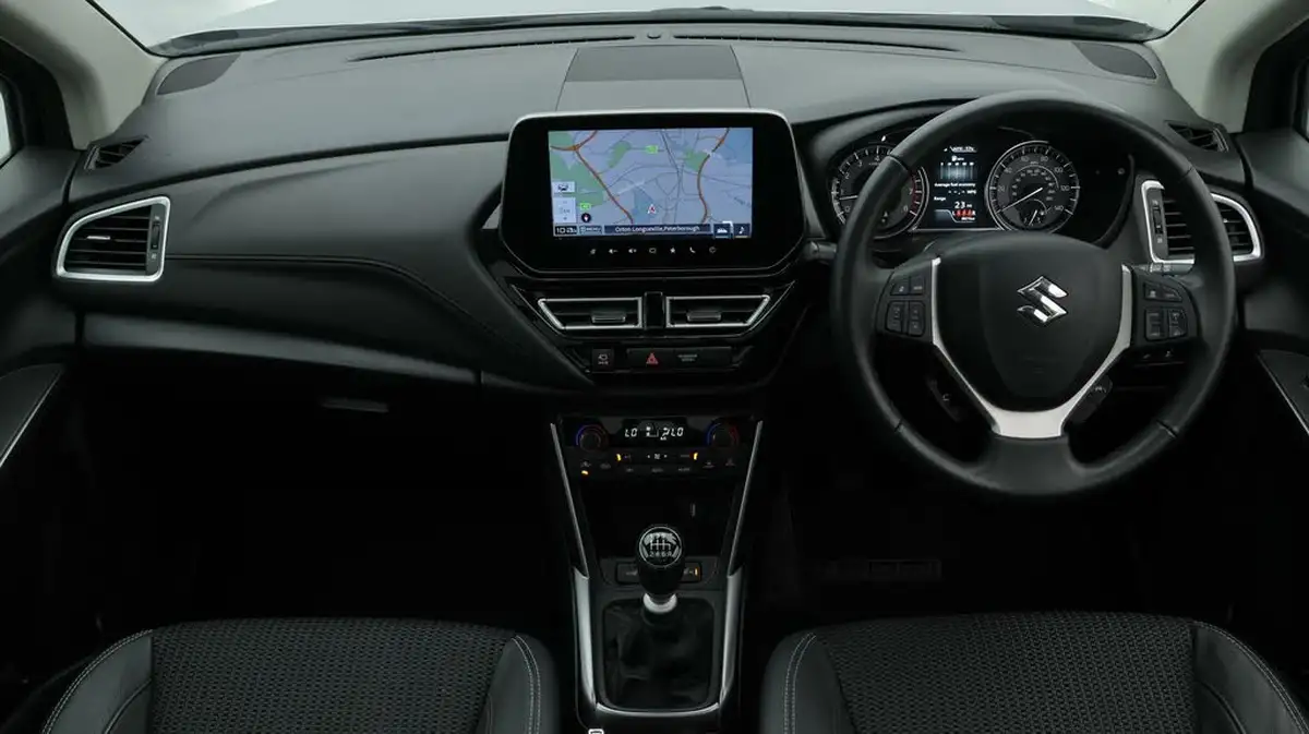 2022-suzuki-s-cross-14-boosterjet-ultra-big-13
