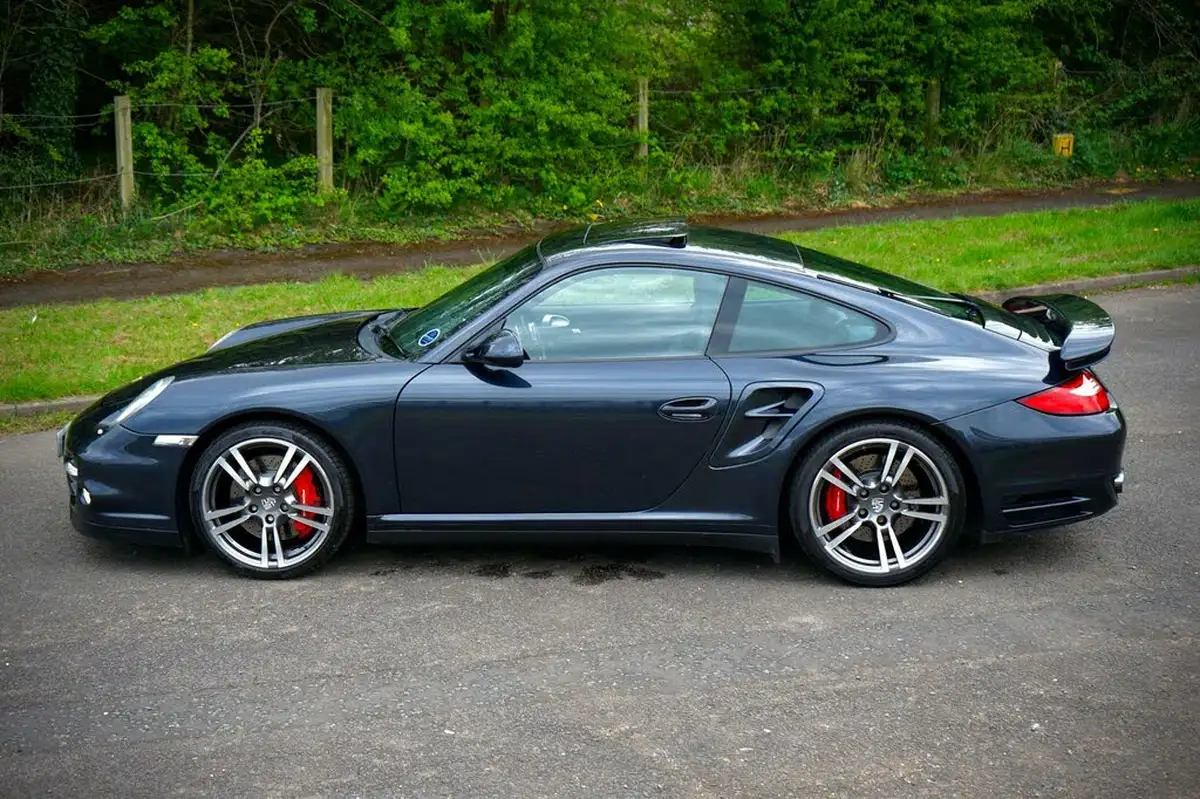 2010-porsche-911-38-turbo-coupe-pdk-big-54