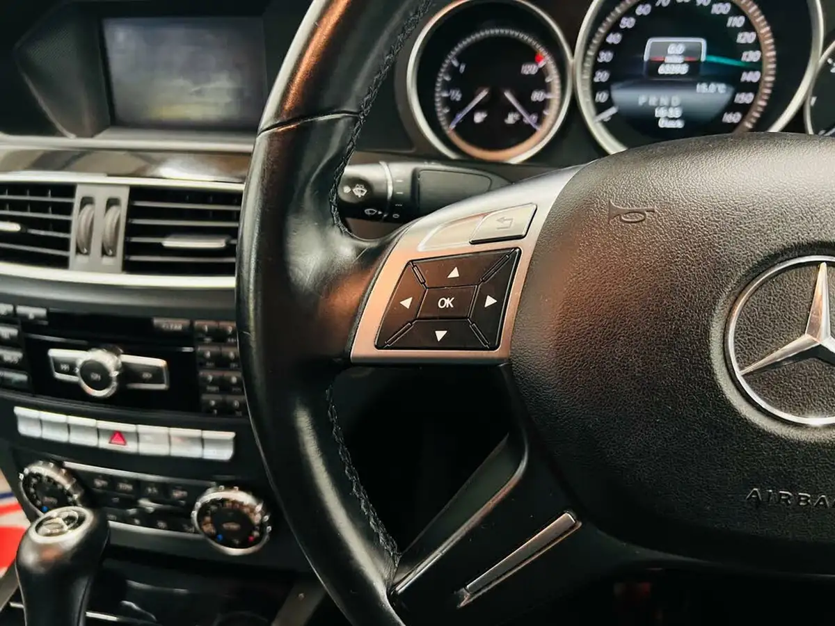 2014-mercedes-benz-c-class-21cdi-c200-cdi-executive-se-134bhp-saloon-4d-7g-tronic-plus-big-15