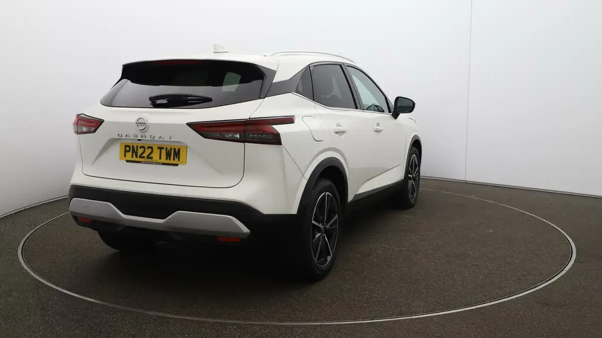 2022-nissan-qashqai-13-dig-t-tekna-158ps-xtronic-big-46