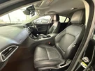 2016-jaguar-xe-20d-portfolio-163ps-small-16