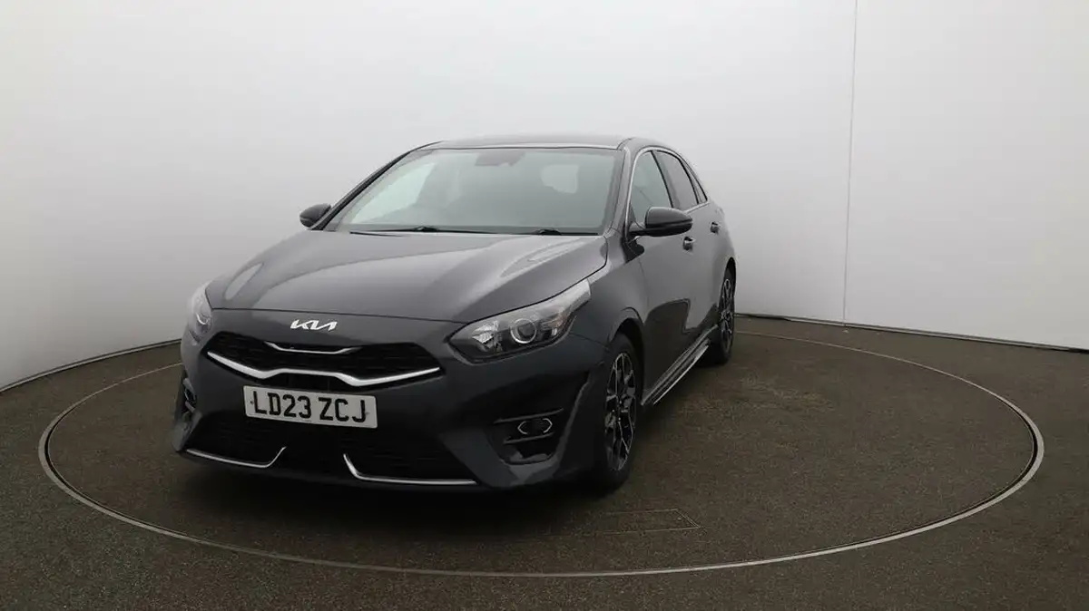 2022-kia-ceed-15-t-gdi-gt-line-big-30