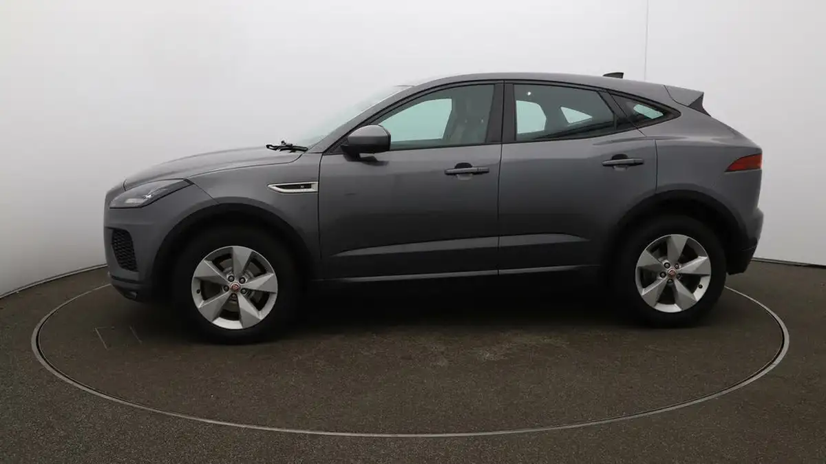 2020-jaguar-e-pace-20-i4d-r-dynamic-s-150ps-awd-auto-big-4
