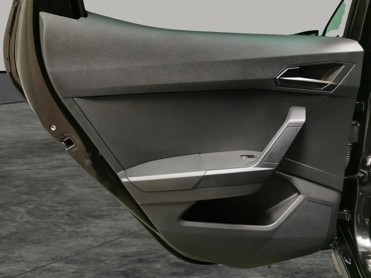 2023-seat-arona-10-tsi-fr-dsg-big-32