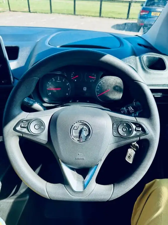 2019-vauxhall-combo-15cdti-edition-2000-130pseu6d-t-panel-auto-big-15