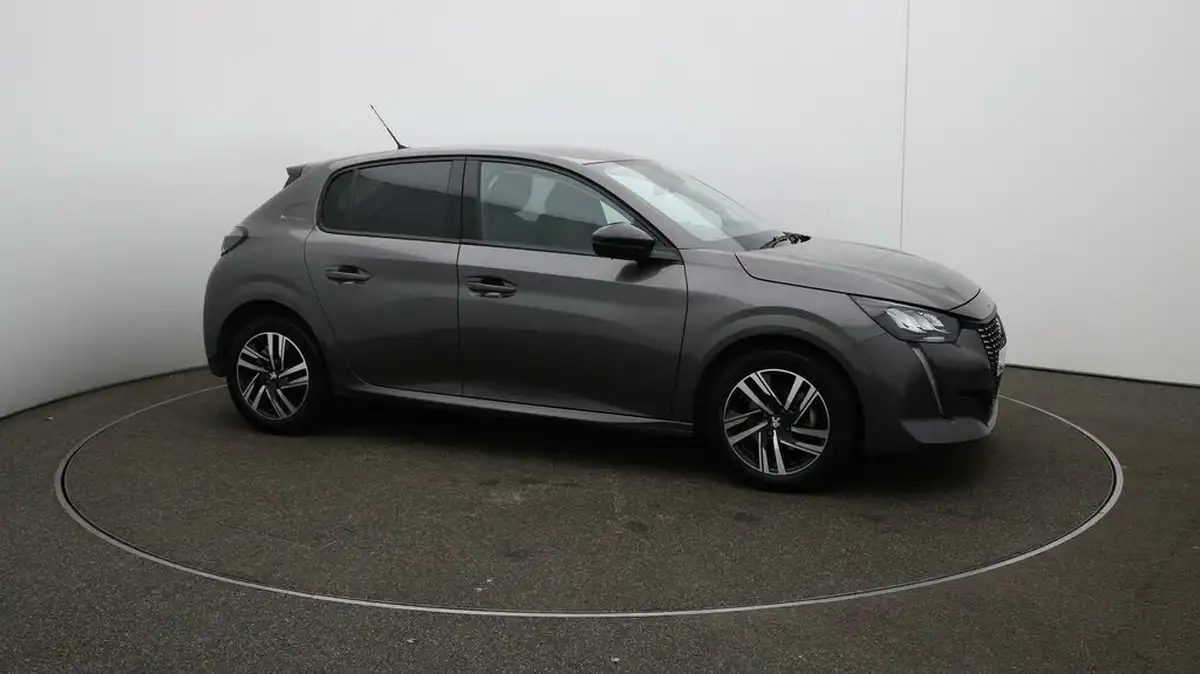 2023-peugeot-208-12-puretech-allure-premium-100ps-big-38