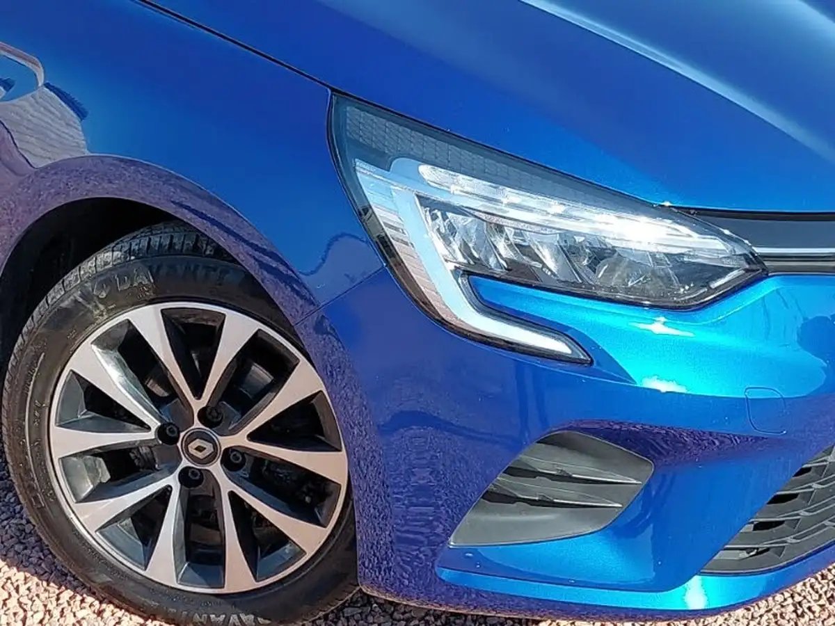 2021-renault-clio-10-tce-iconic-90ps-big-8