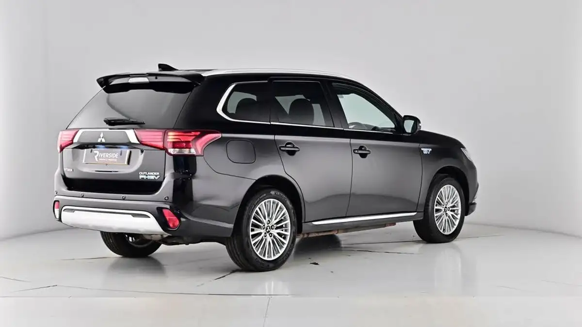 2019-mitsubishi-outlander-24-5hs-phev-big-71