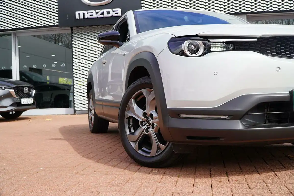 2023-mazda-mx-30-e-exclusive-line-145ps-0cc-big-4