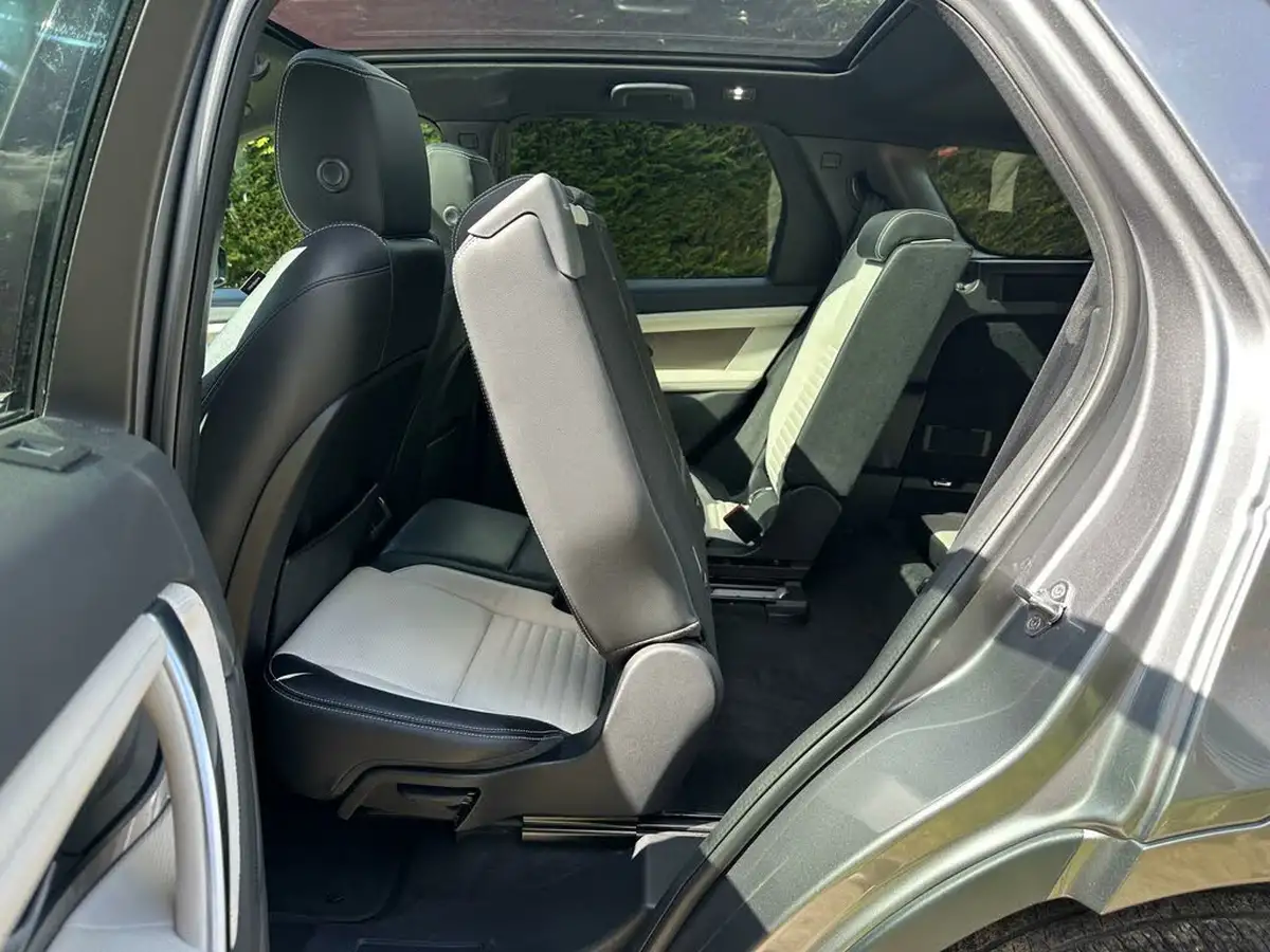 2020-land-rover-discovery-sport-20-d180-r-dynamic-se-big-22