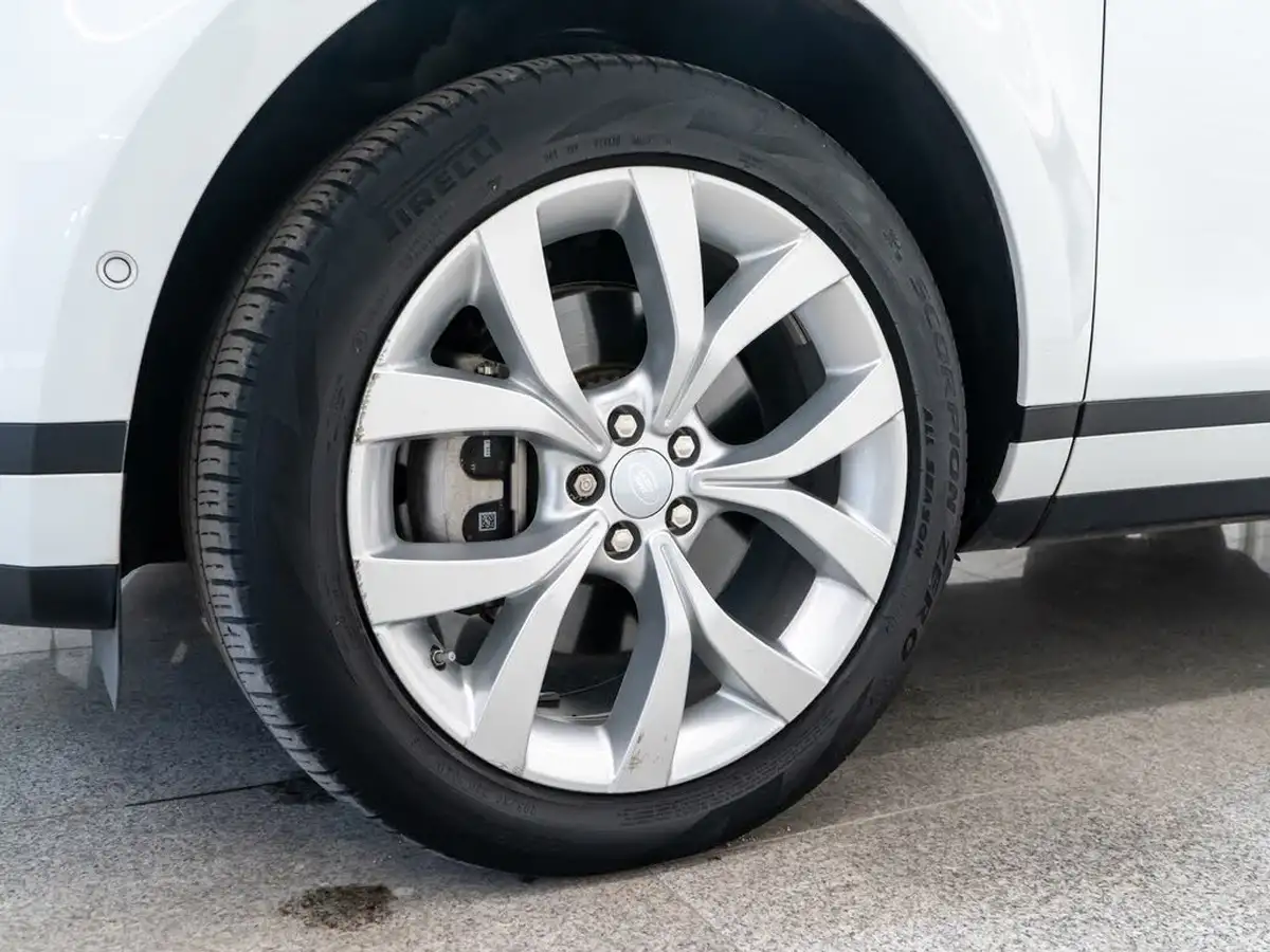 2021-land-rover-range-rover-evoque-15-p300e-se-big-41