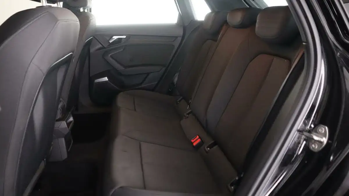 2022-audi-a3-15-35-tfsi-technik-s-tronic-big-16