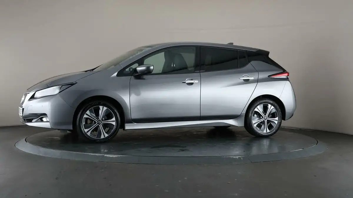 2021-nissan-leaf-e-n-connecta-big-31