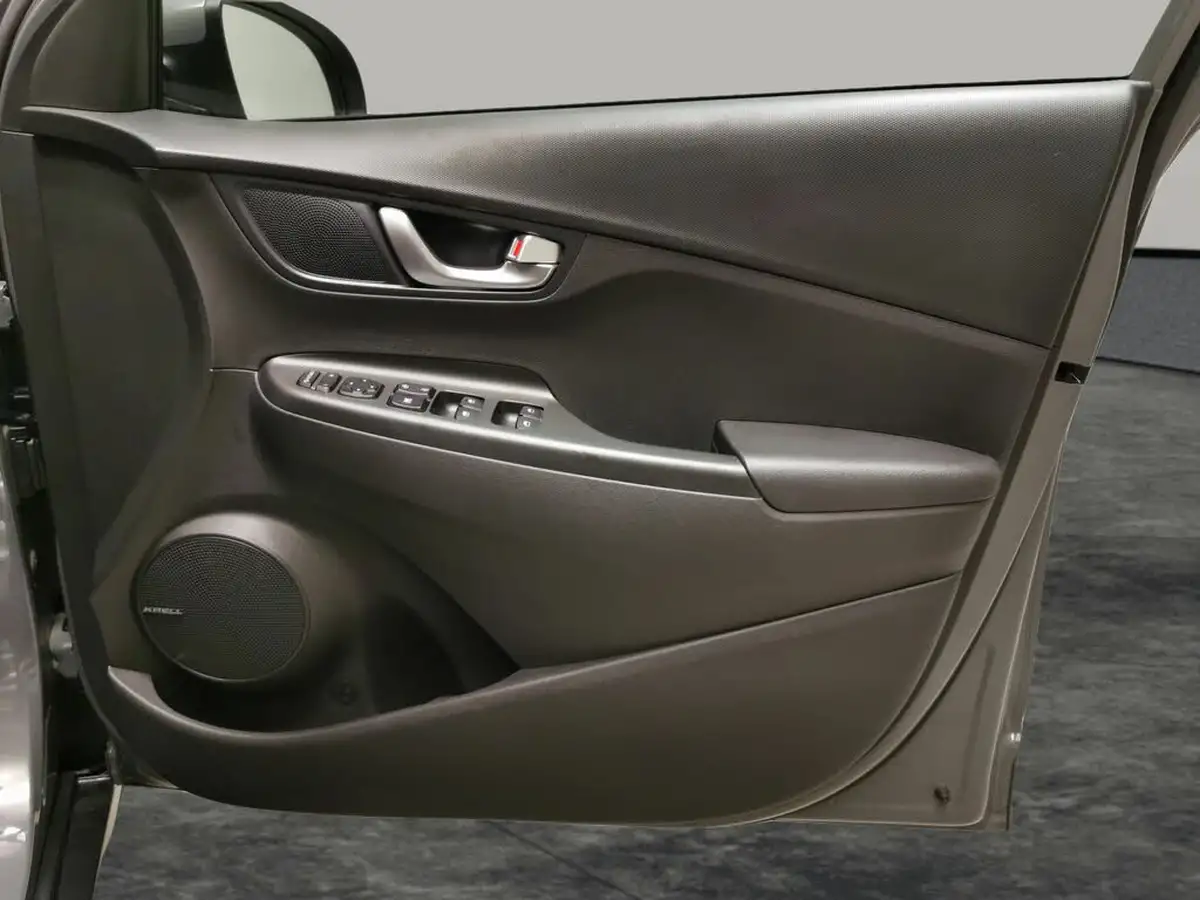 2021-hyundai-kona-e-premium-204ps-64kwh-7kw-obc-big-30