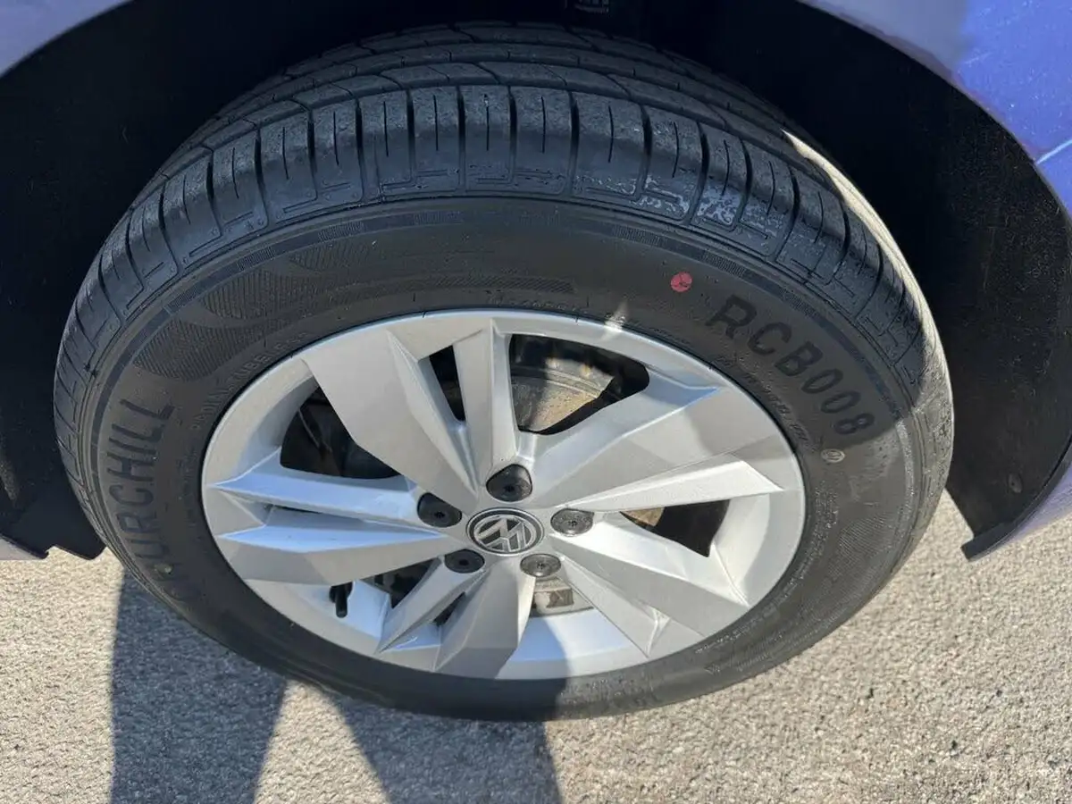 2018-volkswagen-polo-10-tsi-se-big-30