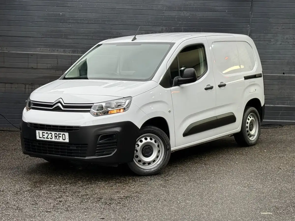 2023-citroen-berlingo-15-bluehdi-1000-enterprise-edition-100pseu6d-big-8