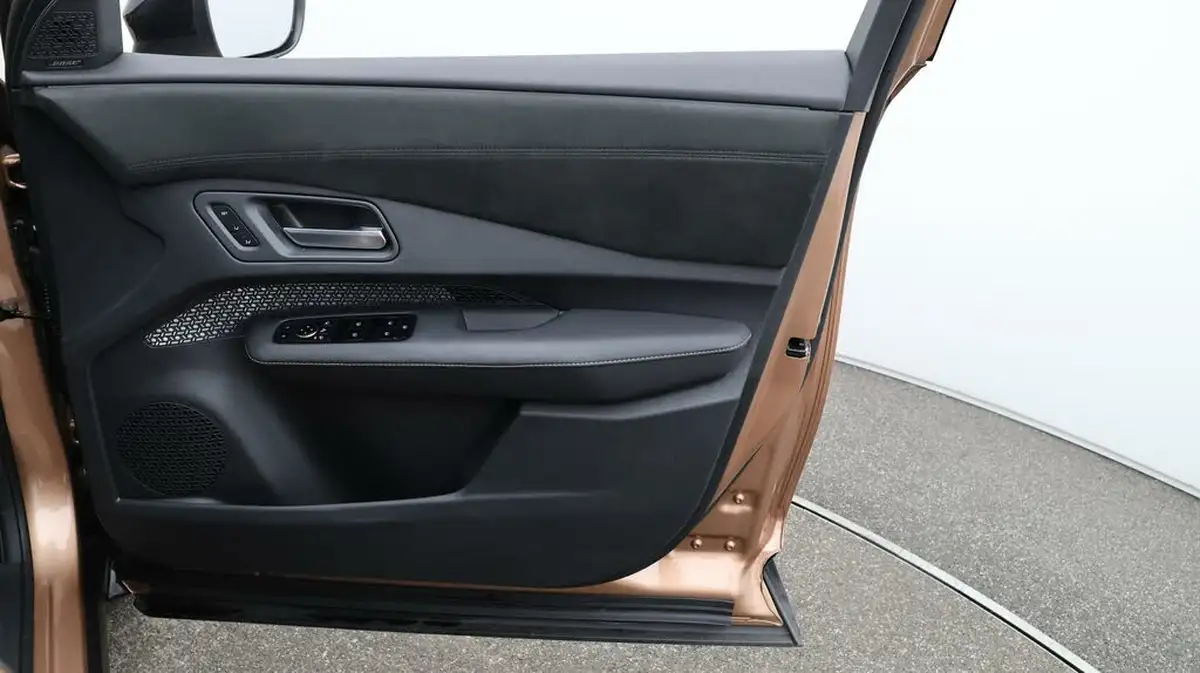 2024-nissan-ariya-e-evolve-225kw-22kw-charger-e-4orce-big-15